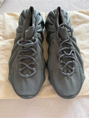 Yeezy 450